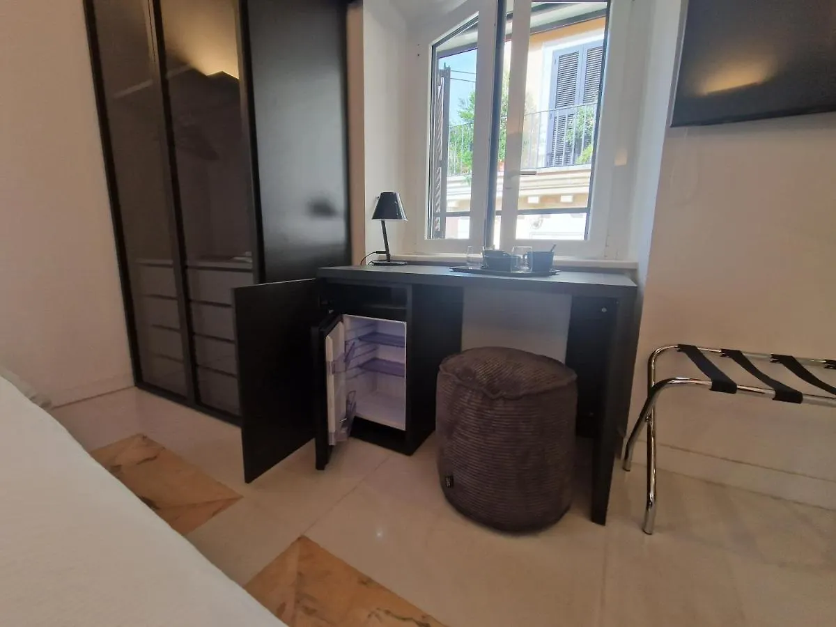 Guest house Corso Suite Style Rome Italy
